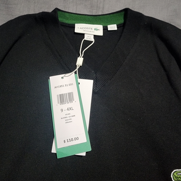Lacoste Men's V-Neck Sweater in Black with Green Trim - Picture 1 of 2